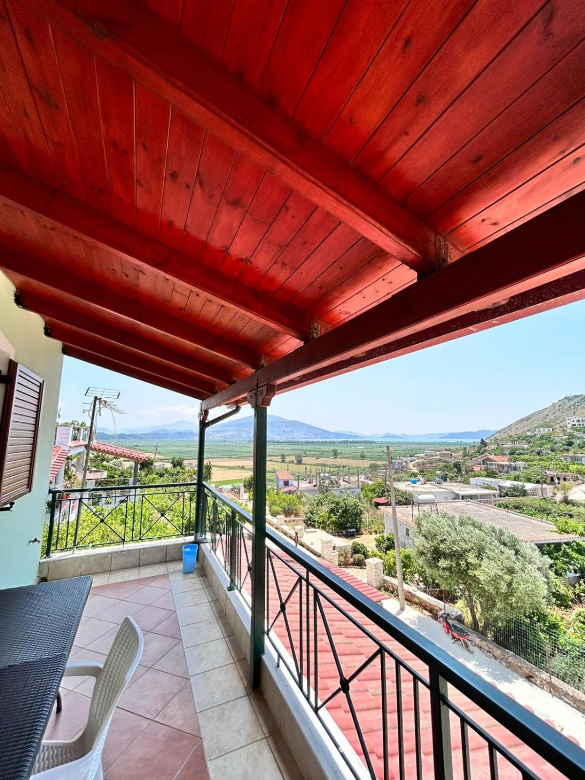Green Villa Sarande Bagian luar foto